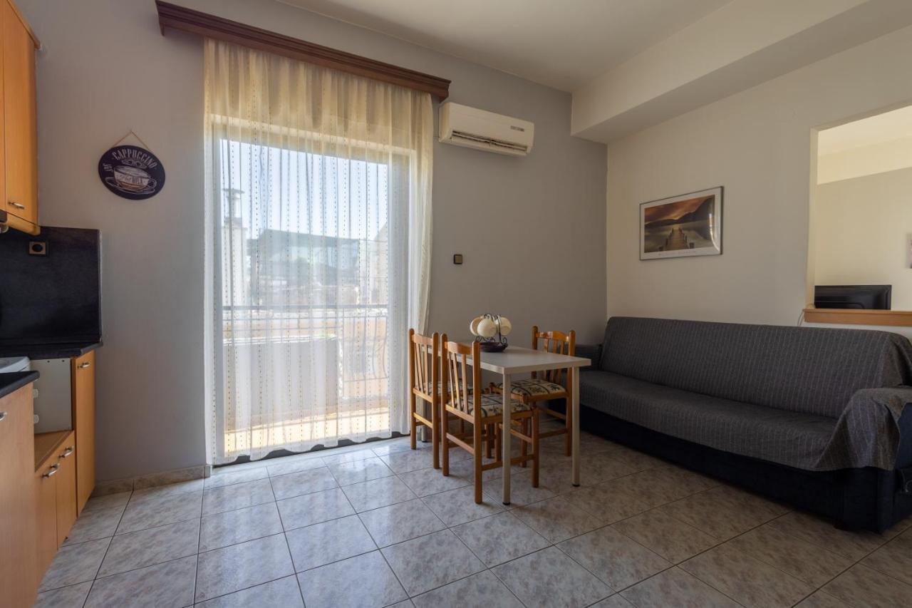 Special Apartment La Larissa Esterno foto
